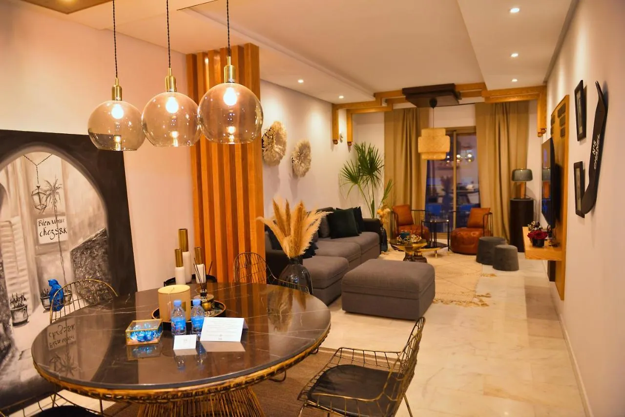 Appartement De Prestige Climatise A L\'Hivernage 400M De La Gare contacts